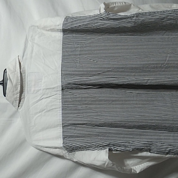 SALE! NWOT Karl Lagerfeld Paris Limited Edition Hi Lo Shirt Sz.LG (BX51) - Picture 8 of 13